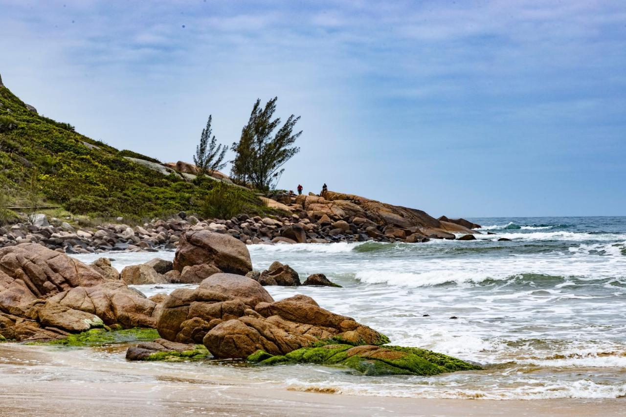 インビトゥバ Rosa Lofts - Praia Do Rosaヴィラ エクステリア 写真